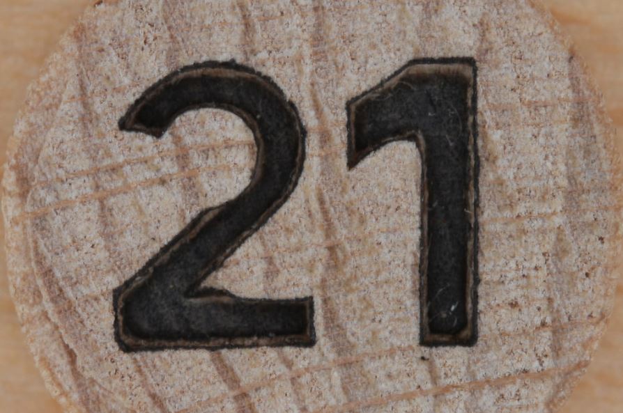 Numerologie 21: Nummer Betekenis en Symbolen